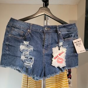 Hot Kiss Midi CICI Distressed Shorts